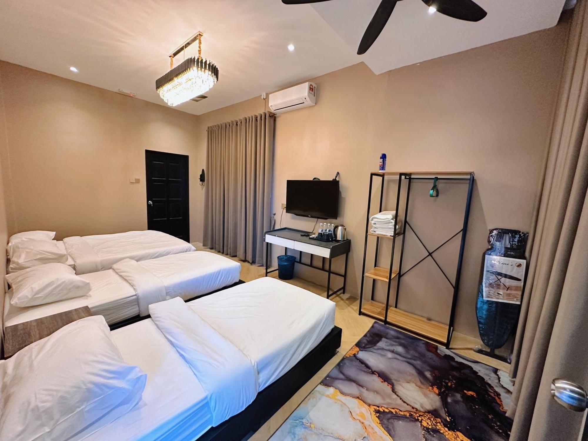 Hotel Gong Kuin Resthouse Kampong Tanjong Gelam Exterior foto