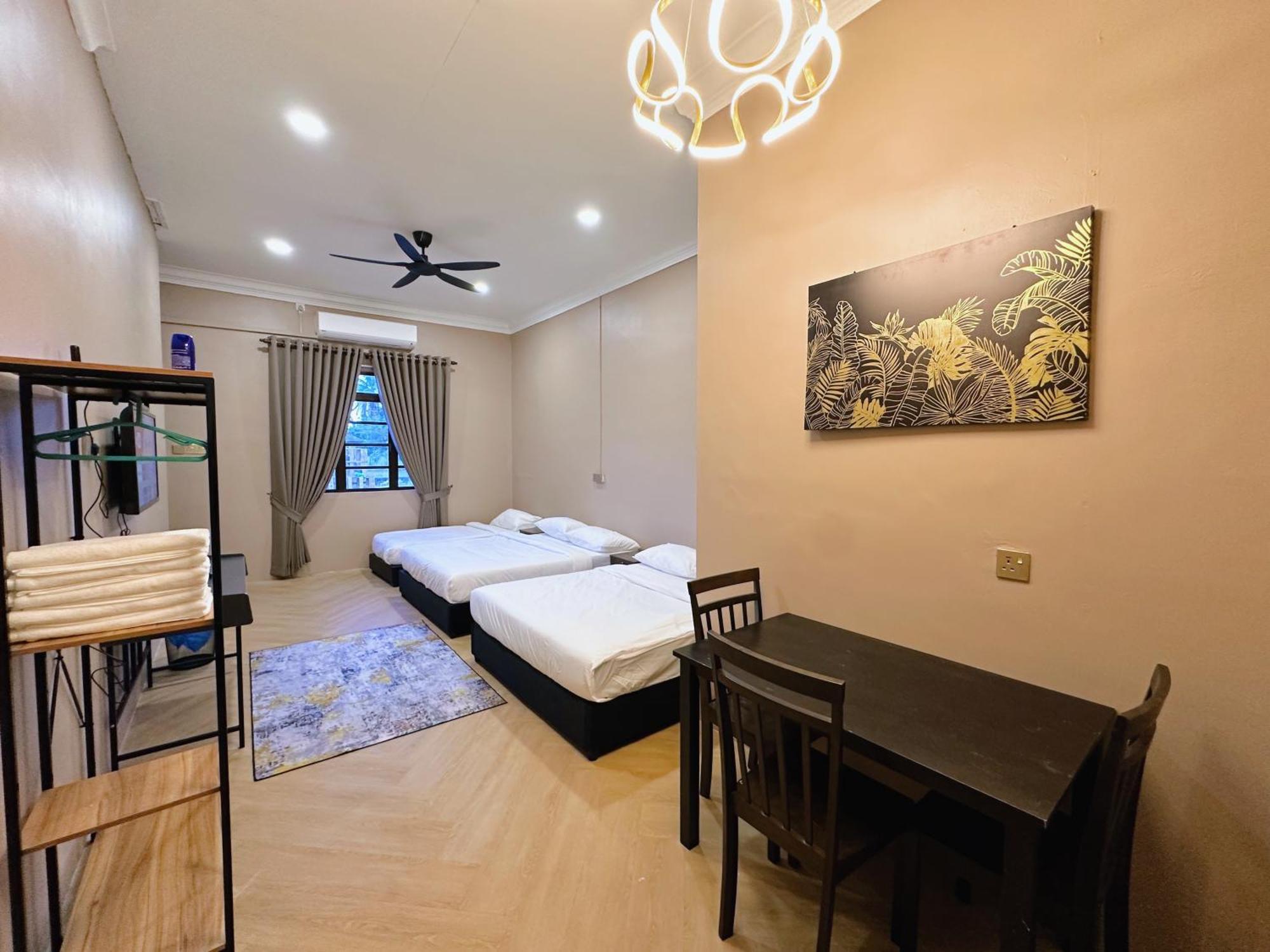 Hotel Gong Kuin Resthouse Kampong Tanjong Gelam Exterior foto